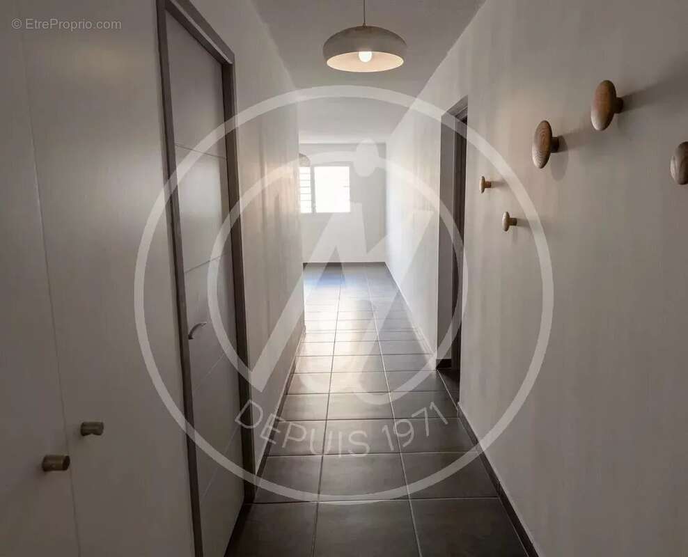 Appartement à LE MOULE