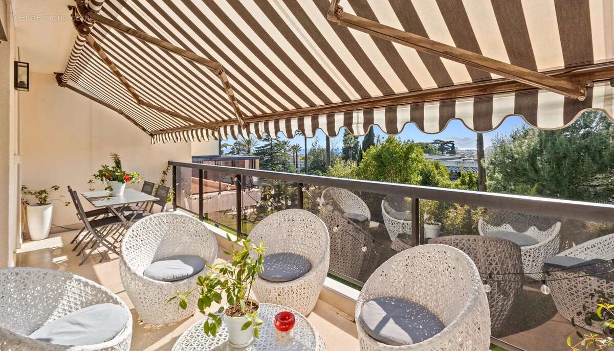 Appartement à CANNES