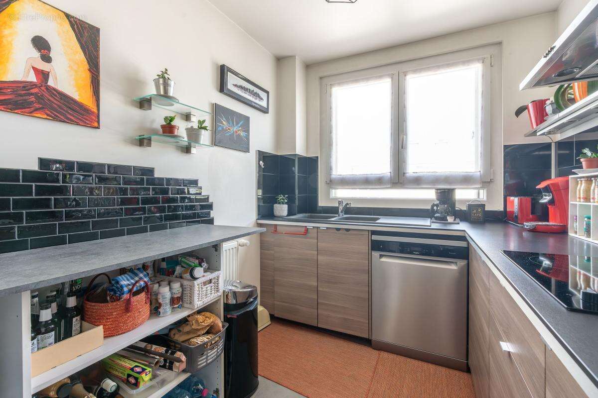 Appartement à SAINT-MAUR-DES-FOSSES