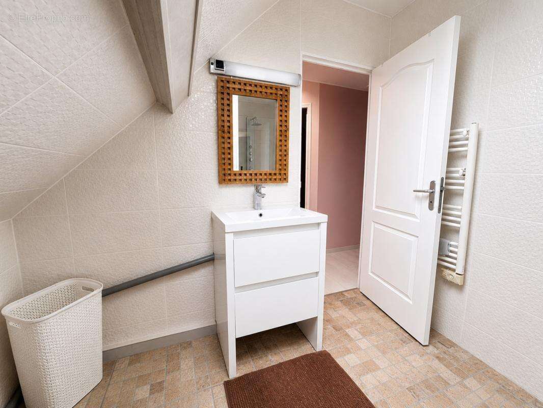 Immeuble de rapport 6 appartements loués - 314 m² - Rentabilité brute 8,25 % - LIANCOURT (60) - photo 34