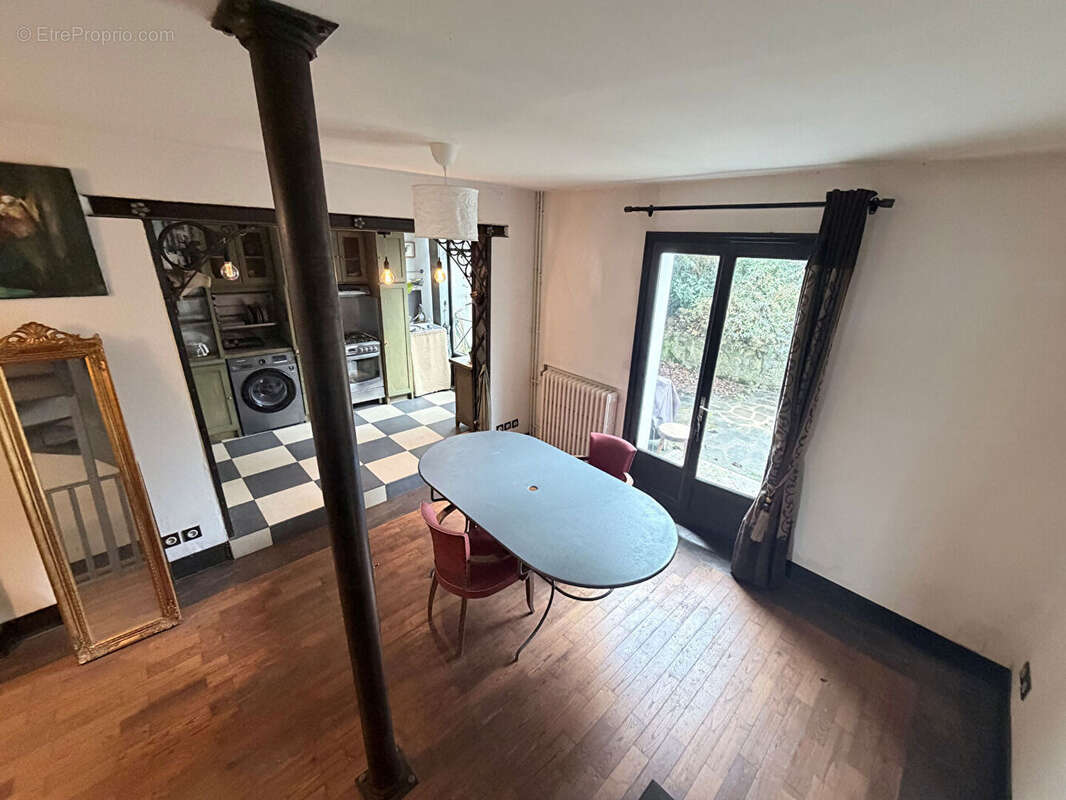 Maison à CHAMPIGNY-SUR-MARNE