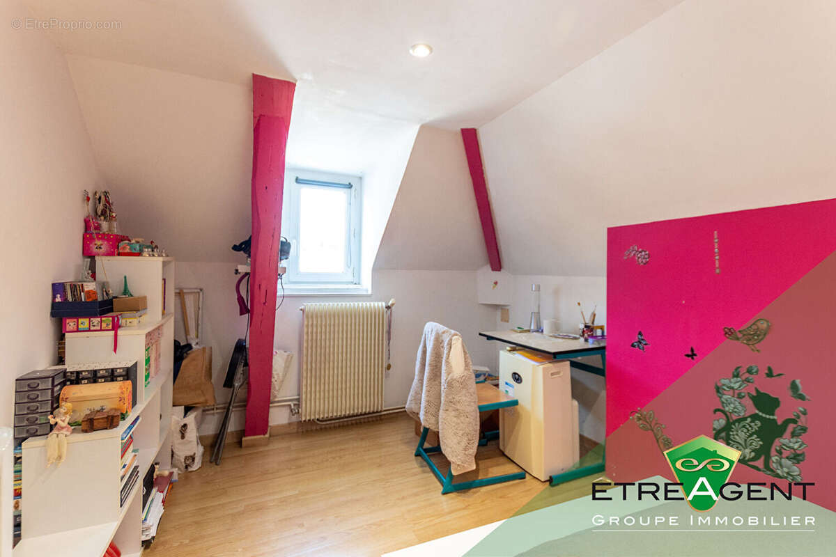 Maison BERNAY - 110 m² - 4 chambres - photo 11
