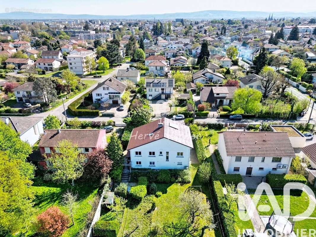 Photo 3 - Maison à SAINT-DENIS-LES-BOURG