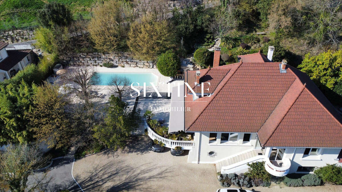 Maison à VERNIOZ