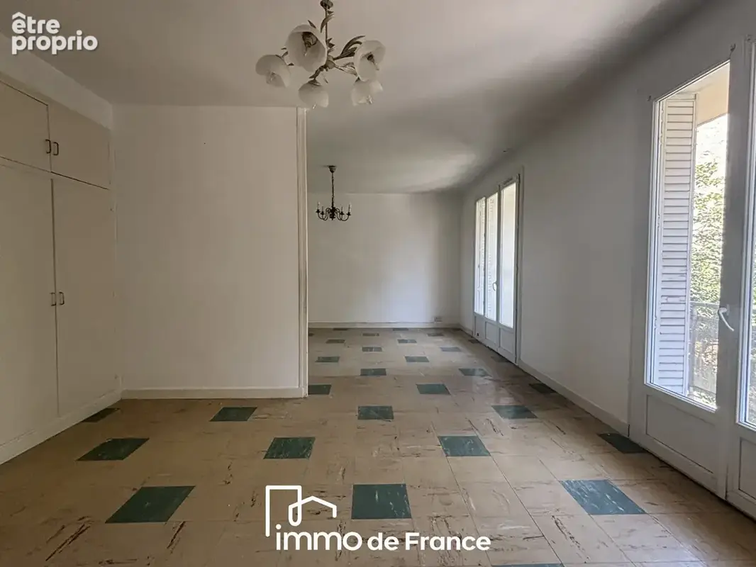 Appartement Rodez 3 pièce(s) 104.17 m2 - photo 2