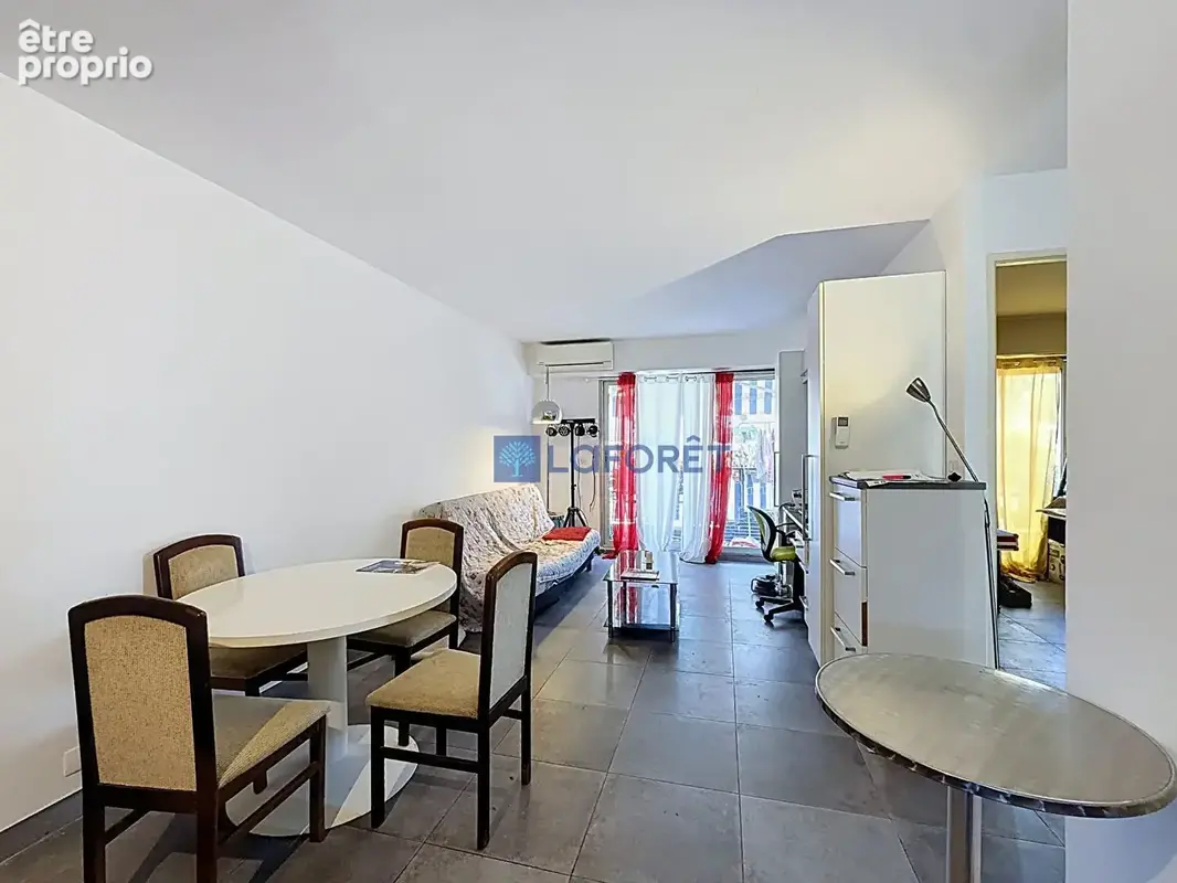 Appartement à LE CANNET