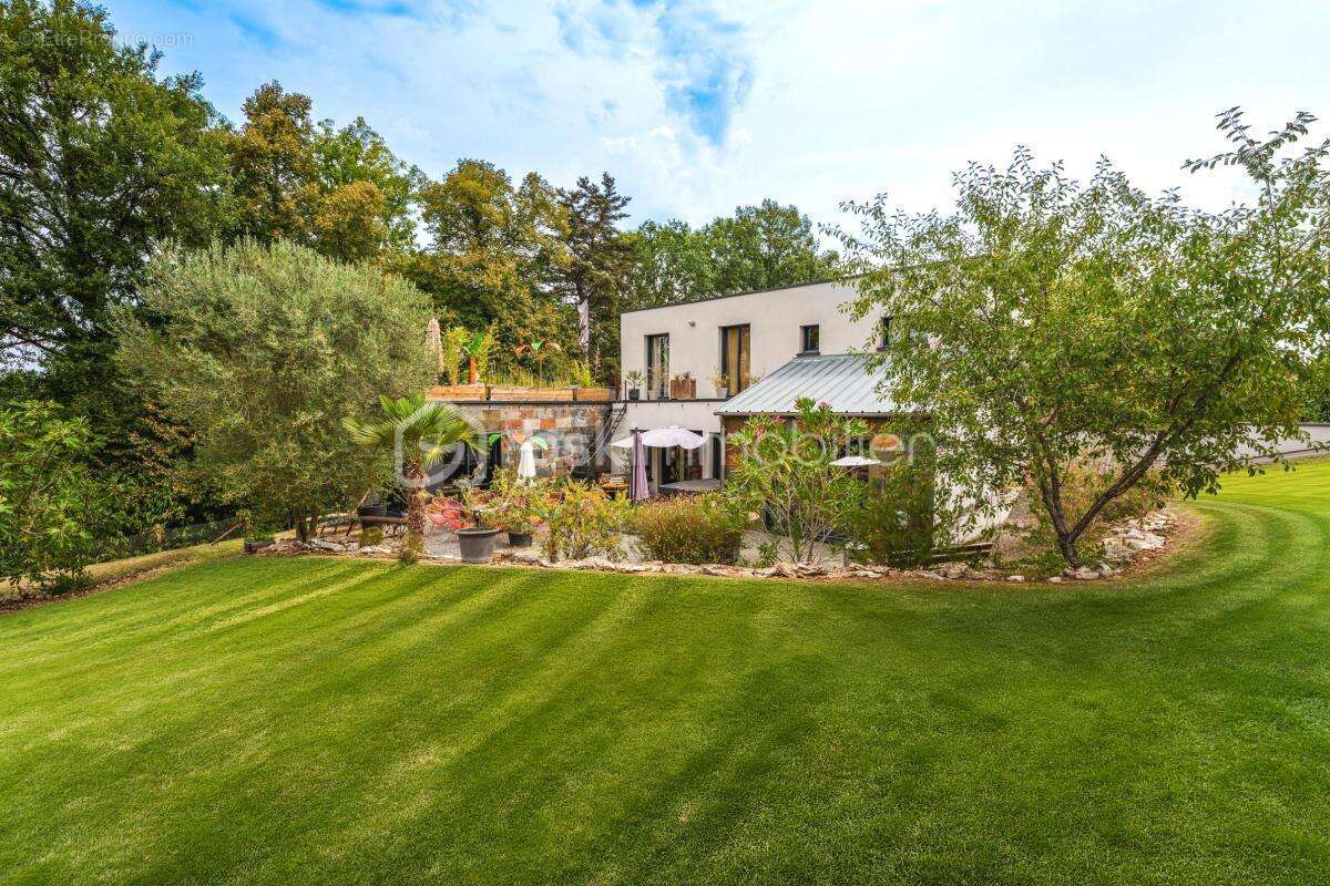 ***Richard Bernardeau by BSK Immobilier*** - photo 2