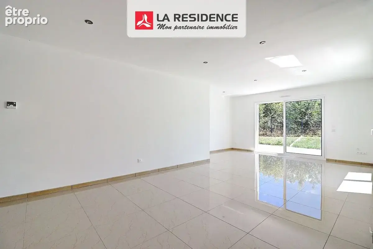 Maison 4 pièces 114 m² à vendre à Blois (41000) - photo 3