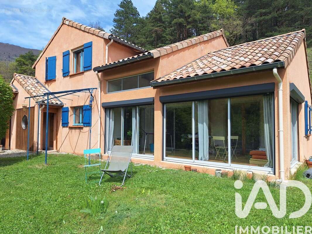 Maison 153 m² à Marignac-En-Diois  - photo 2