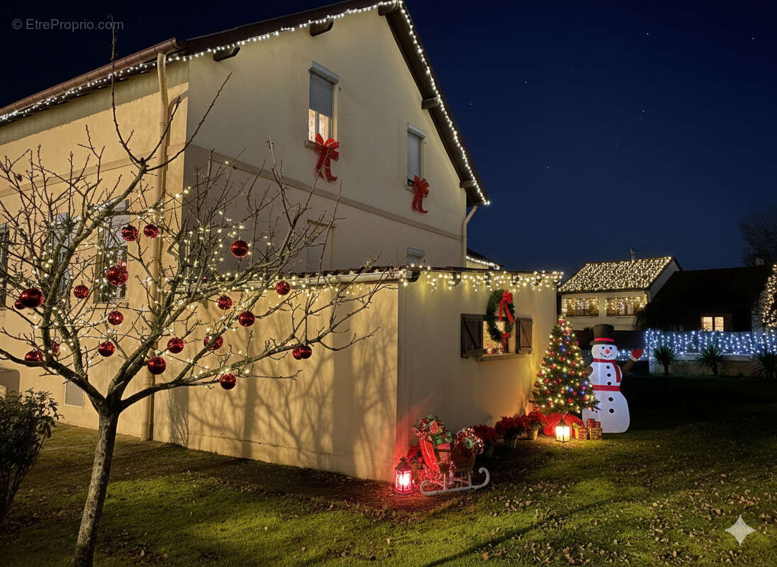 Maison à SAINTE-MARIE-AUX-CHENES