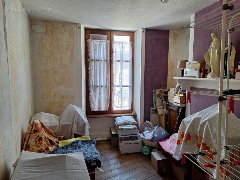 Maison à PLEAUX