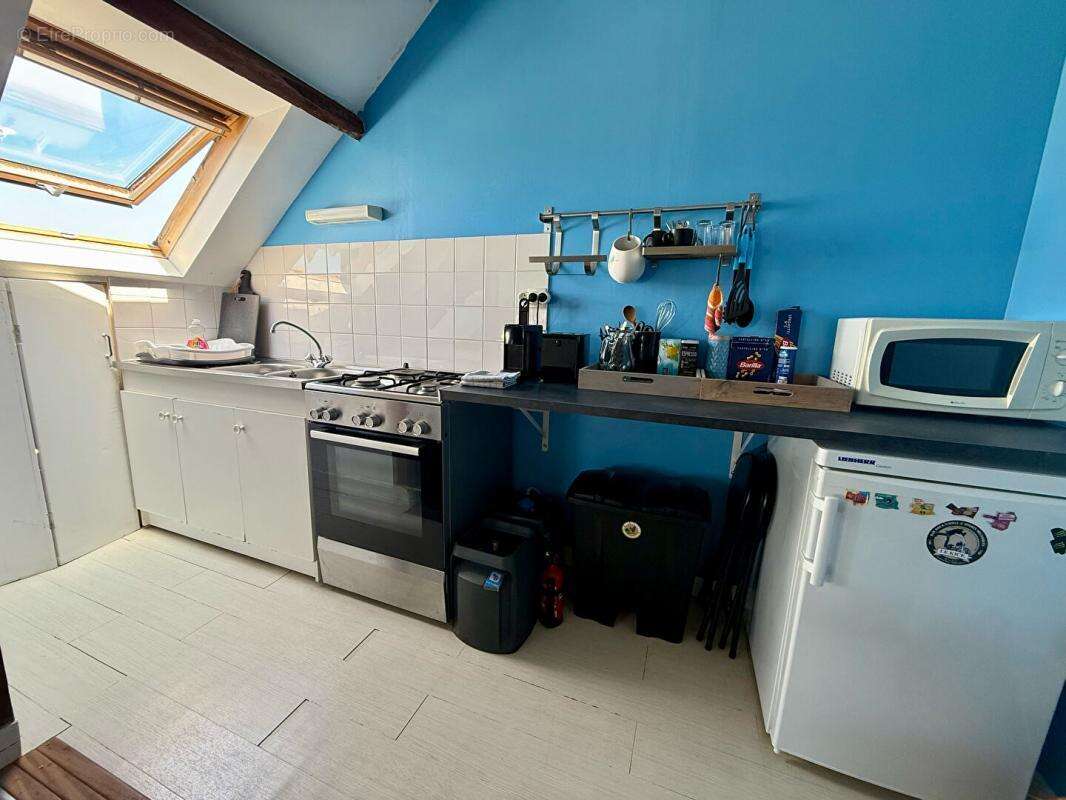 Appartement à DONVILLE-LES-BAINS
