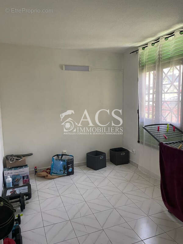Appartement T3  Résidence Le Parc de Cluny - FORT-DE-FRANCE - photo 8
