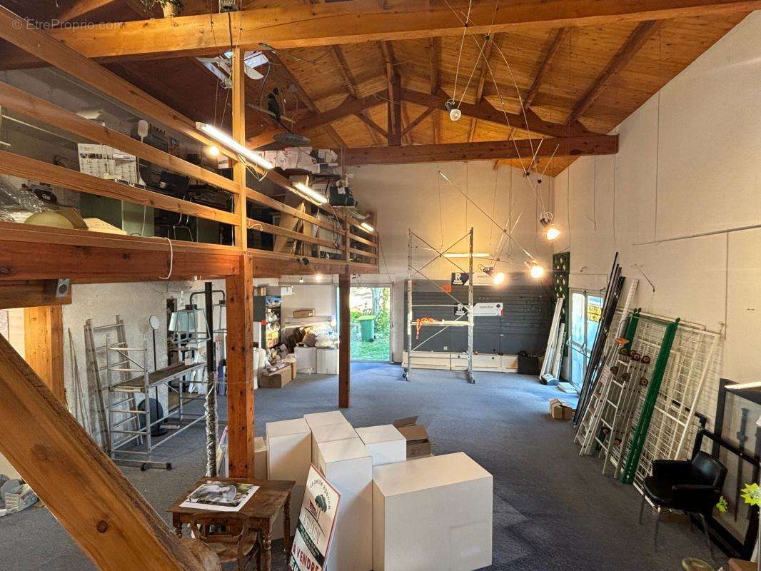 Commerce à SAINT-PIERRE-D&#039;OLERON