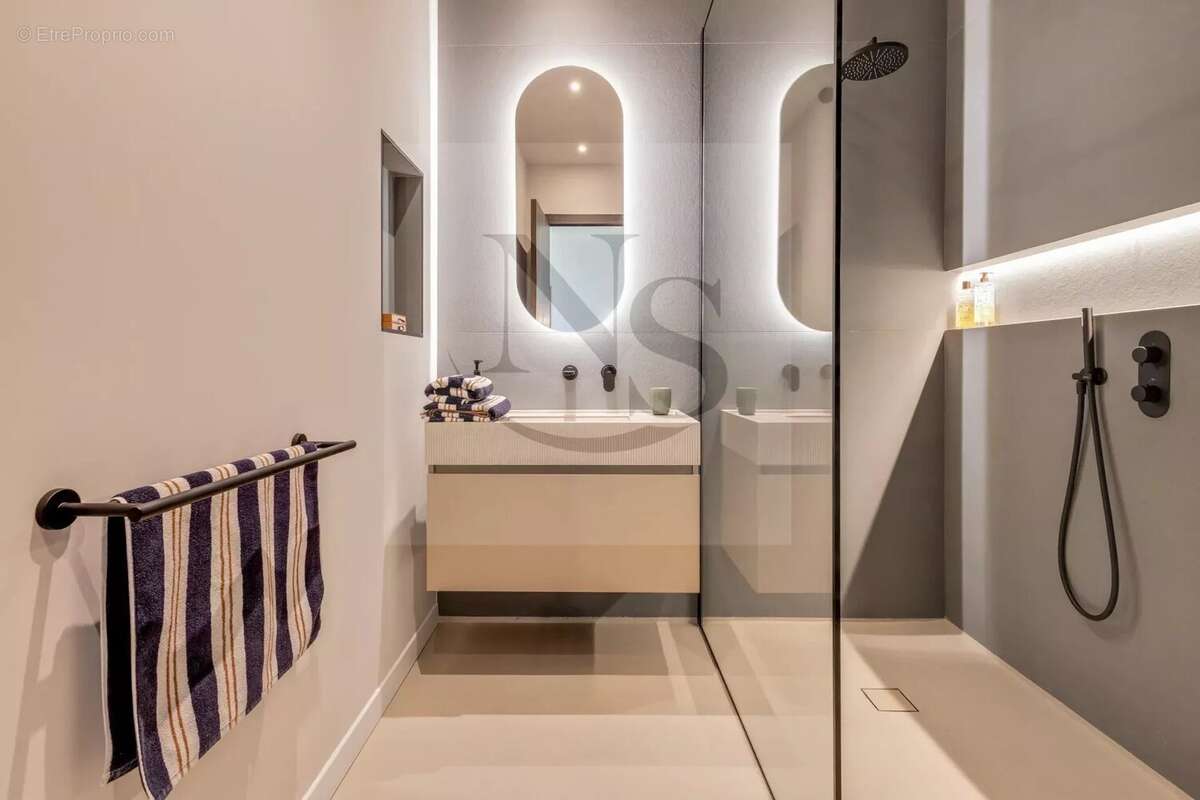 Villa neuve de prestige proche du centre ville - photo 17