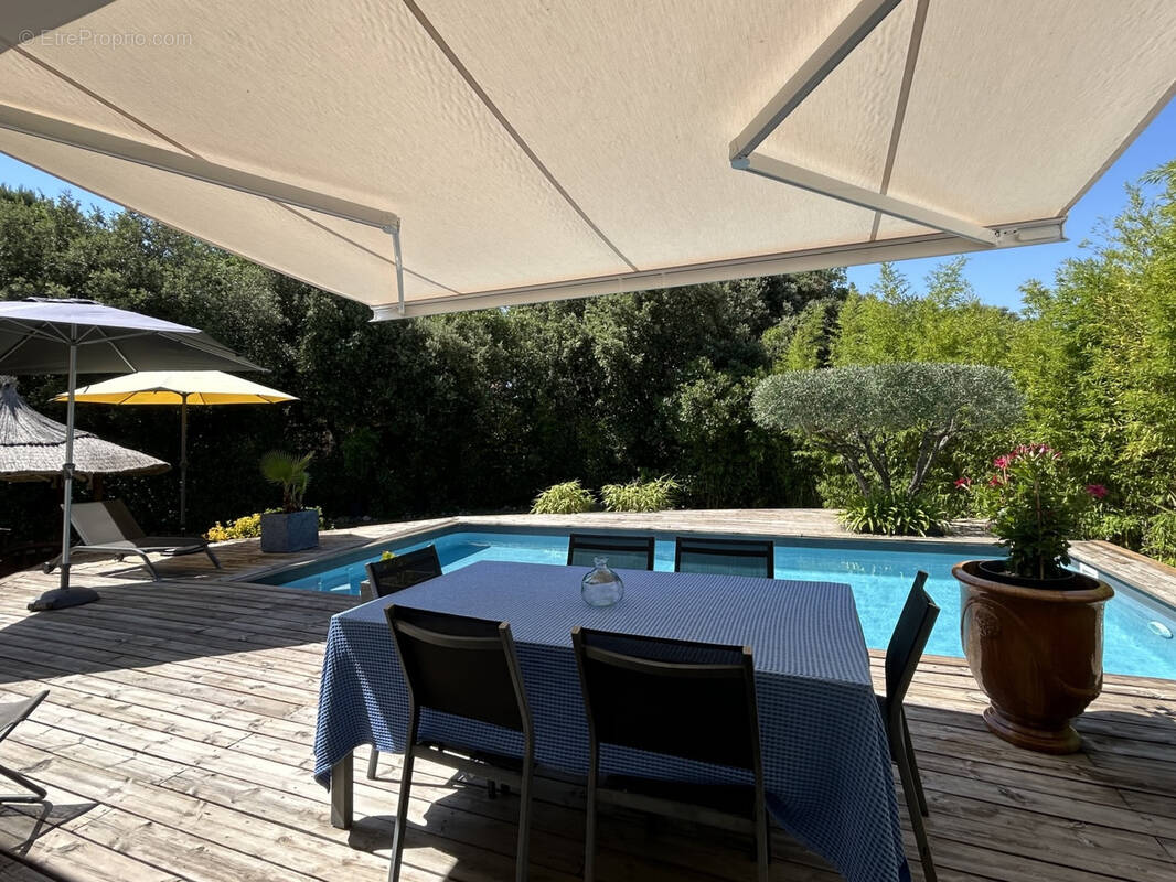 Maison à UZES