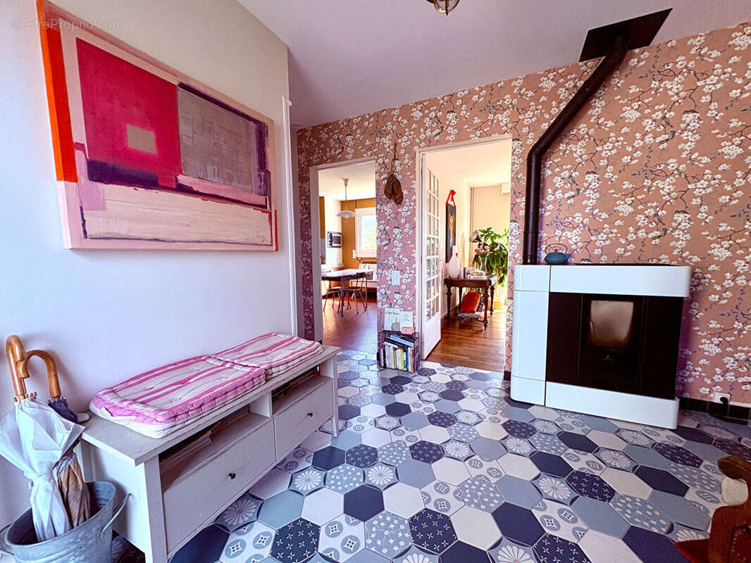 Bénodet,  jolie maison de 1965, rénovée avec goût, plage et commerces à pied ! - photo 4