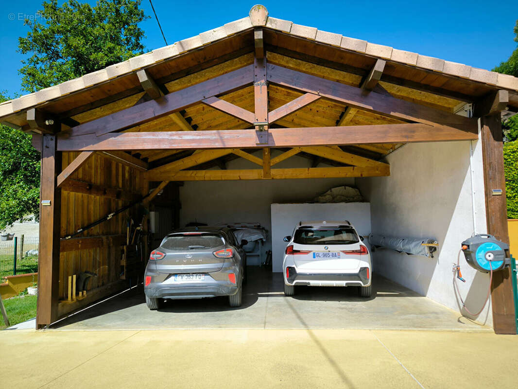 Ensemble immobilier de caractère dans un cadre bucolique - photo 18