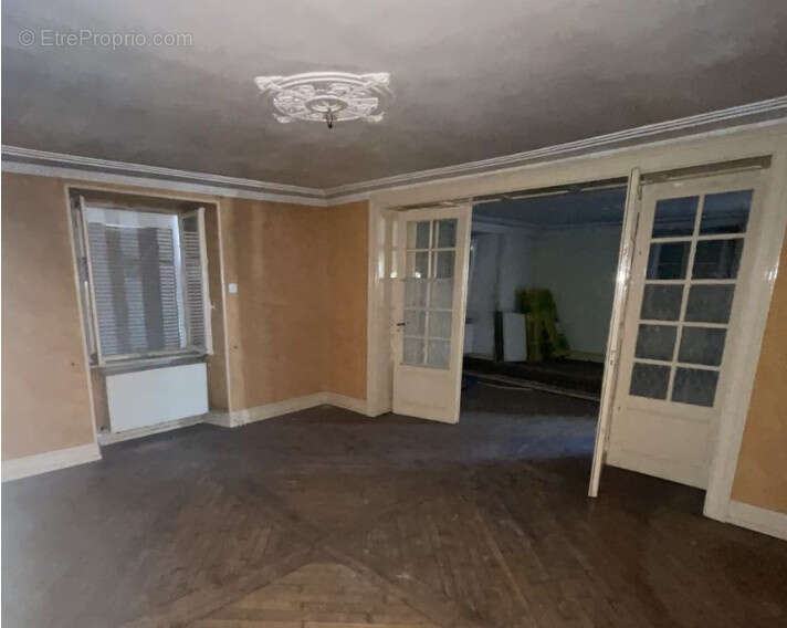 Appartement à CHALONVILLARS