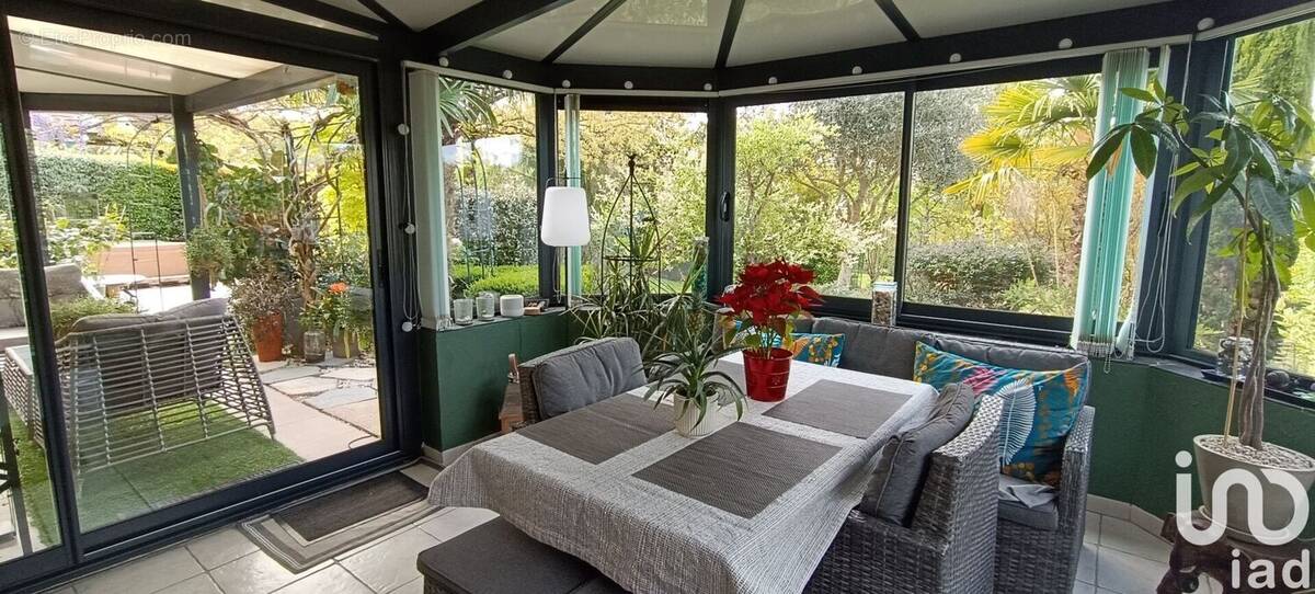 Photo 1 - Maison à CINQ-MARS-LA-PILE