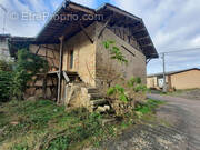 Maison à SAINT-TRIVIER-DE-COURTES