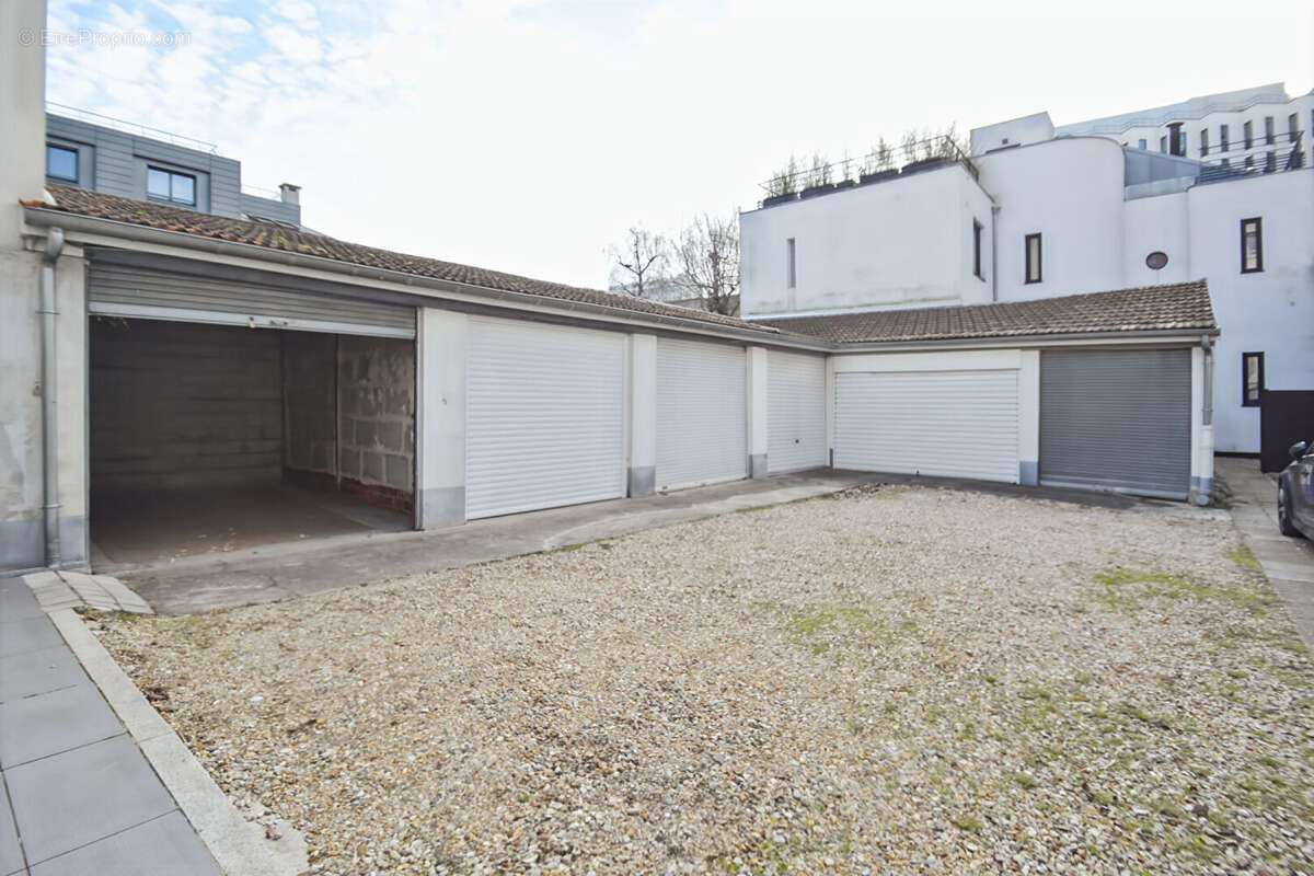 Autre à BOULOGNE-BILLANCOURT