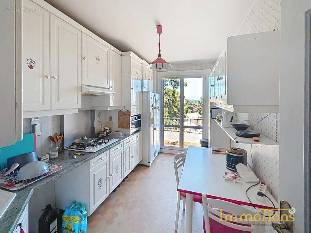 Appartement à ROMANS-SUR-ISERE