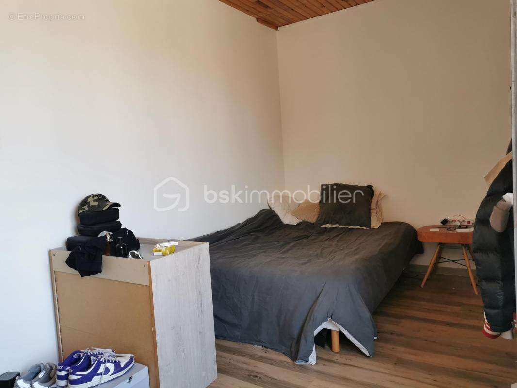 Maison à SAINT-ESTEVE