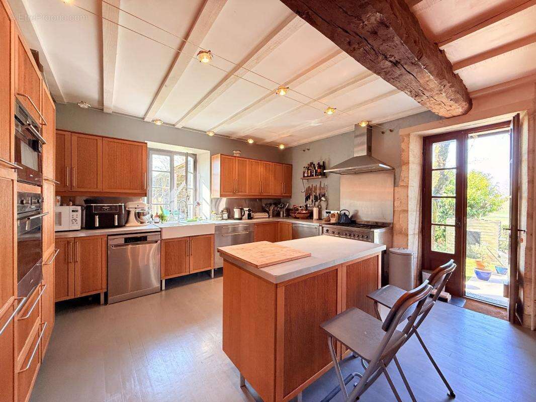 Maison à VERTEILLAC