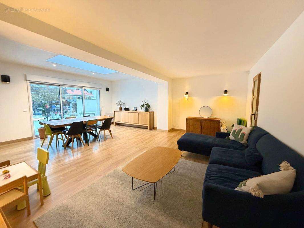 Maison 142 m² à Ronchin  - photo 2