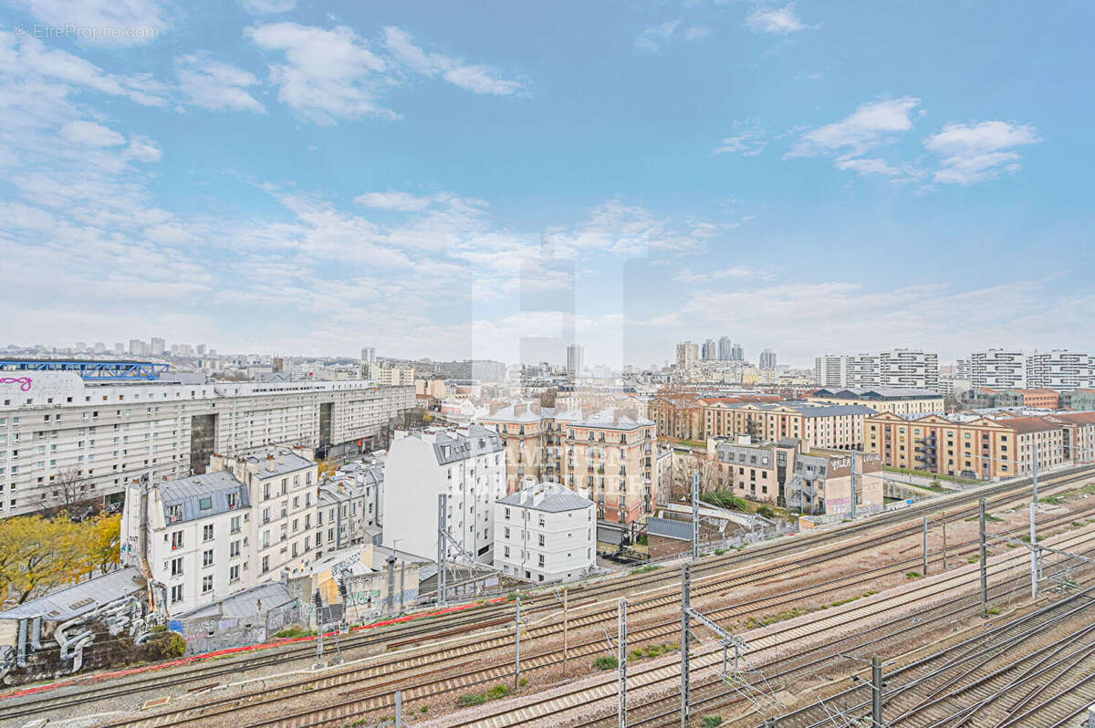 Appartement à PARIS-19E