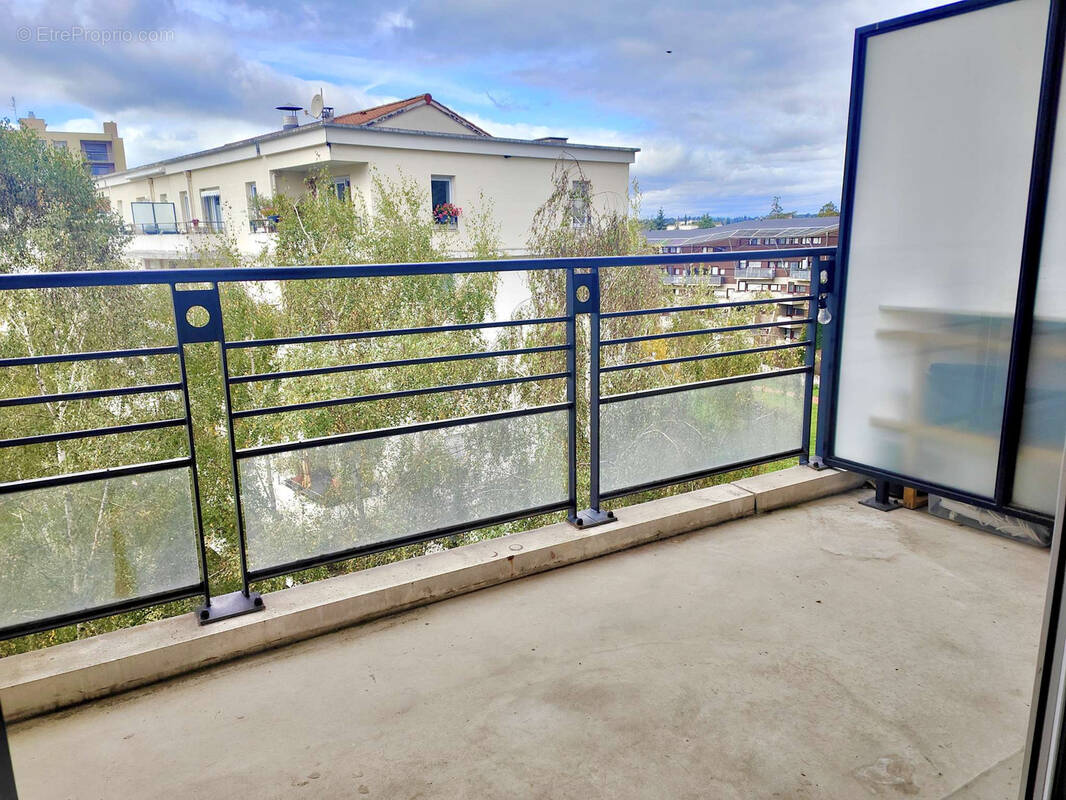 Appartement à TASSIN-LA-DEMI-LUNE