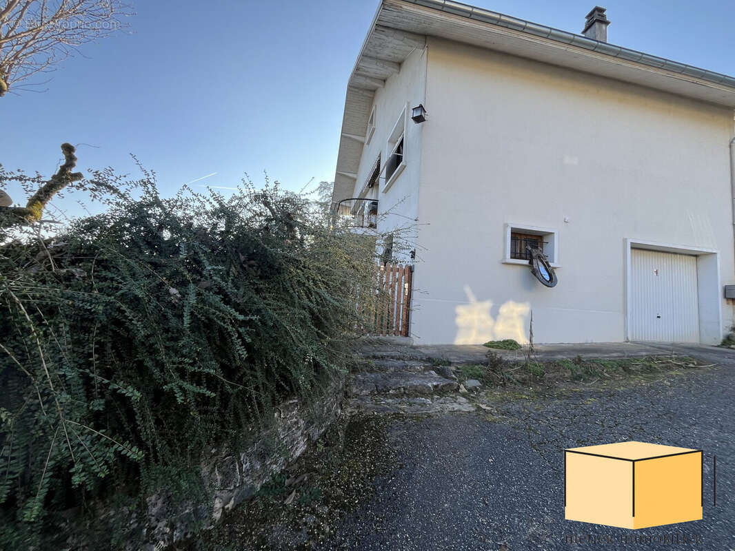 Maison à BELLEY