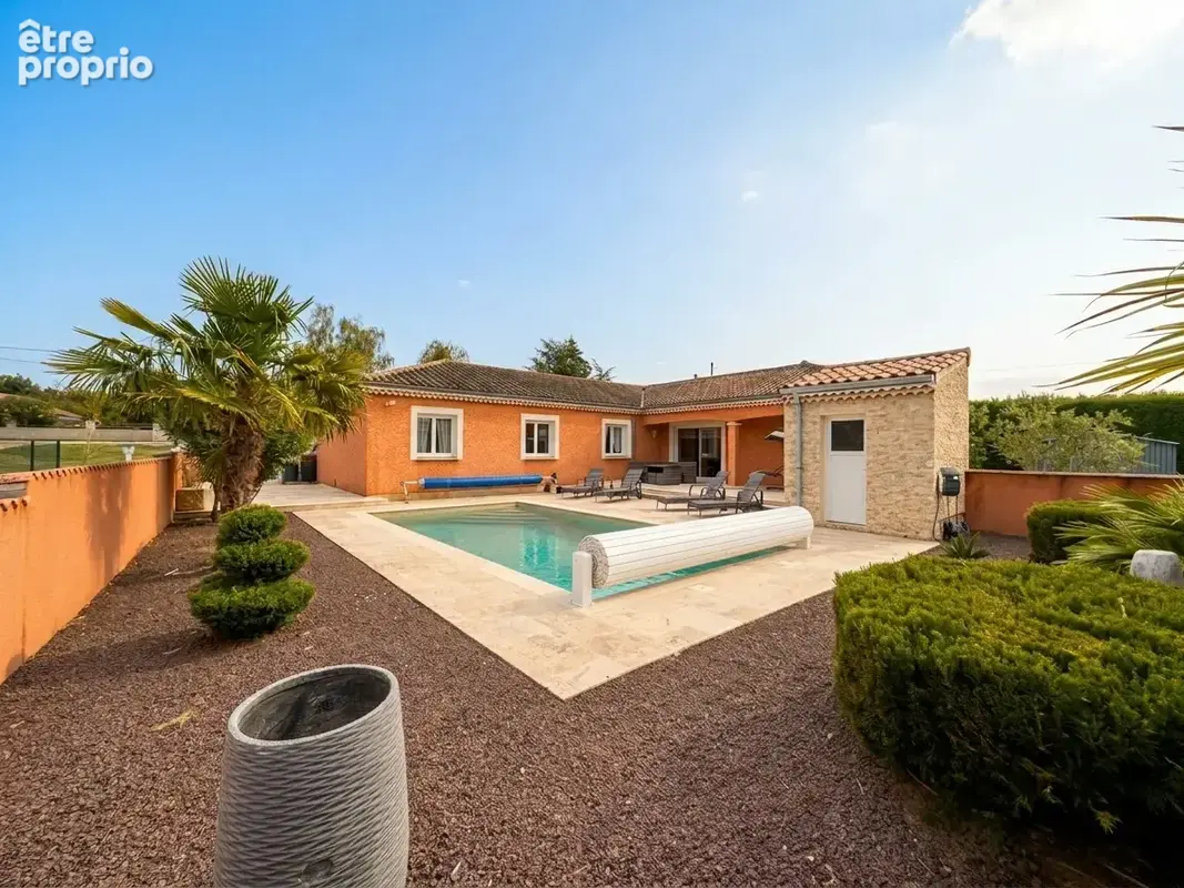 Photo Maison à Manthes au prix de 399 000€