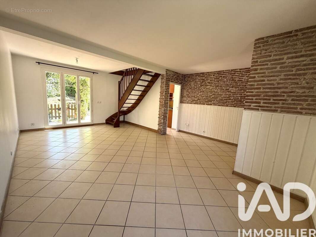 Photo 2 - Maison à LA QUEUE-EN-BRIE