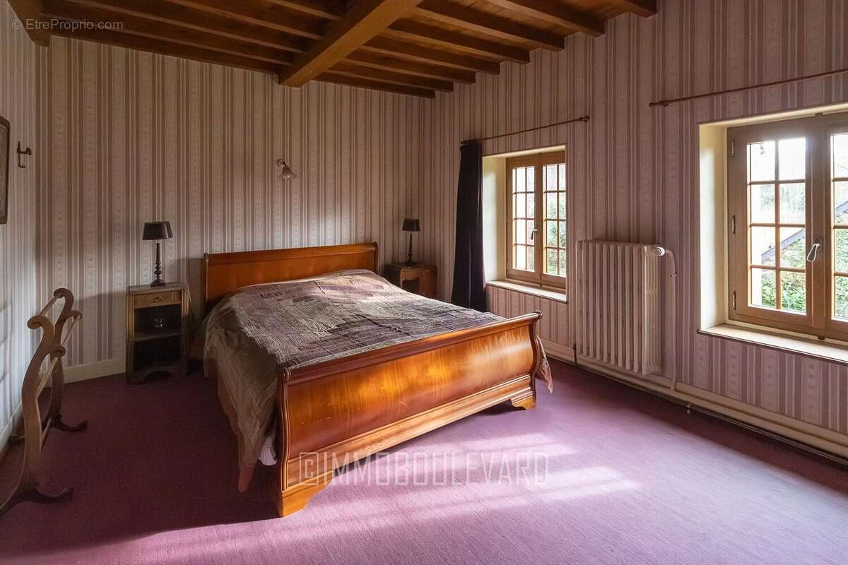 Maison à SAINT-MAURICE-PRES-PIONSAT