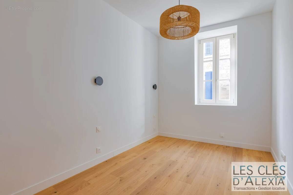Appartement à SAINT-GENIS-LAVAL