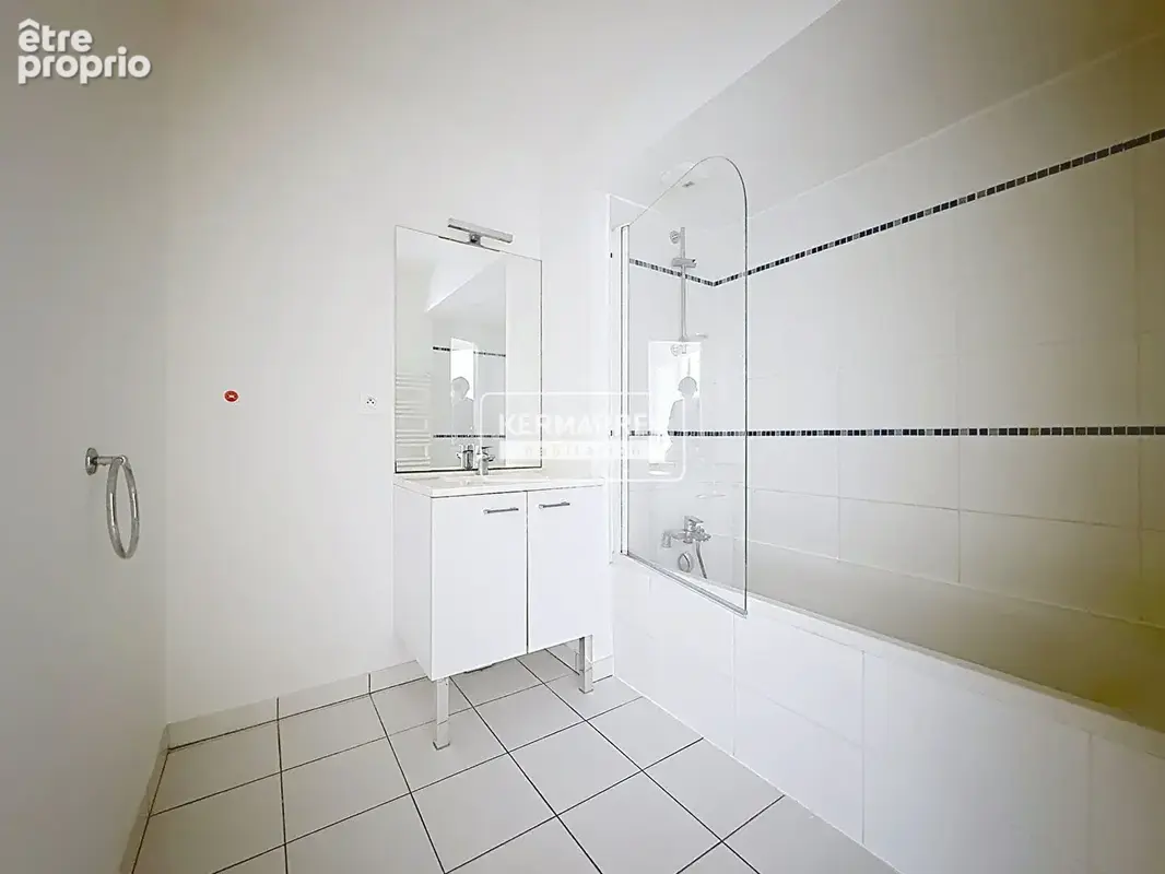 ST-SÉBASTIEN-SUR-LOIRE - Appartement 3 pièces - Parking - Balcon - photo 6