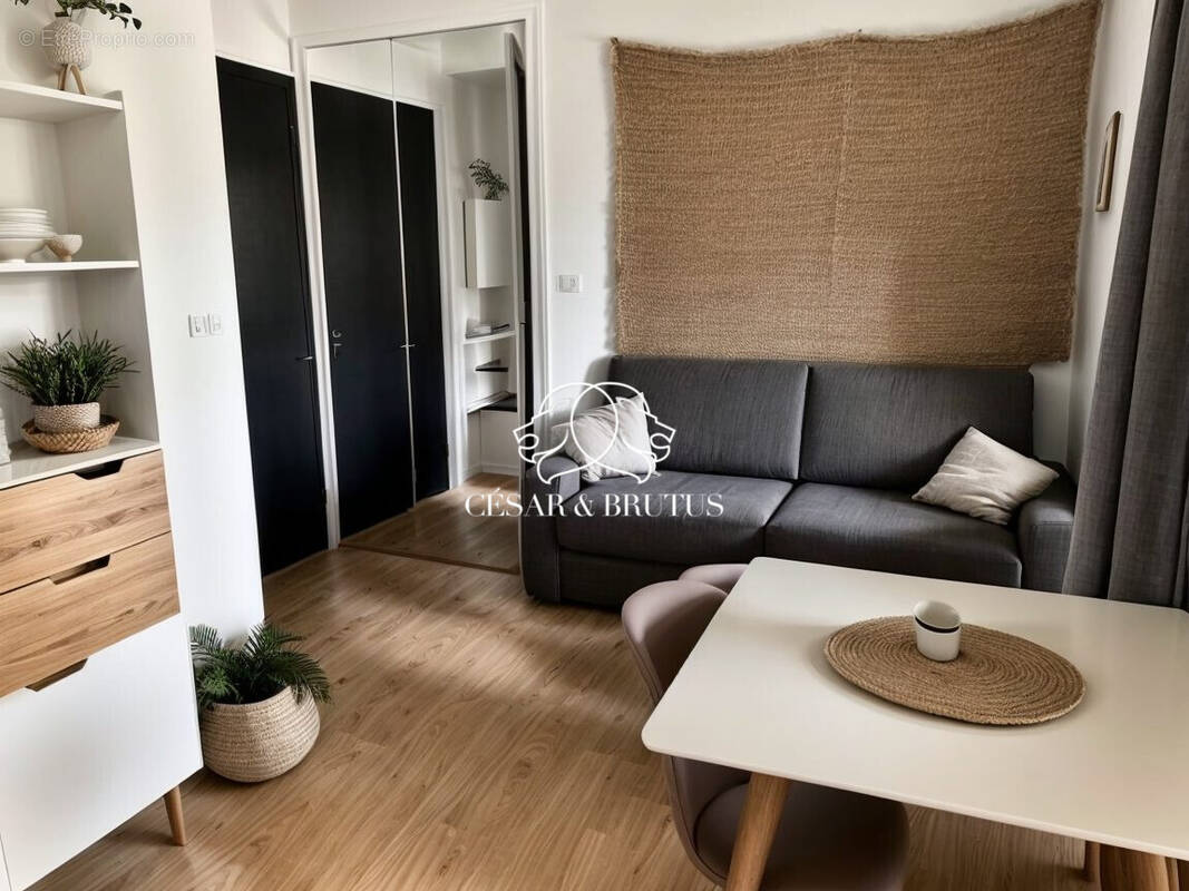 Pièce de vie - Appartement à LYON-9E