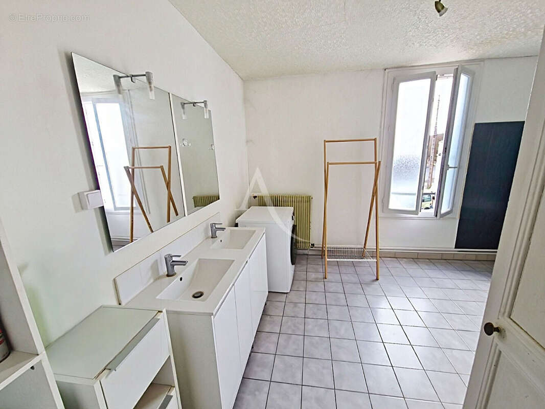 Appartement à DOUE-LA-FONTAINE