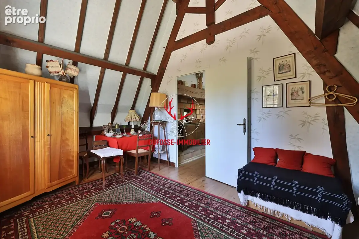 Tassin limite Charbonnières - Demeure de caractère sur parc de 1 832 m² - photo 12