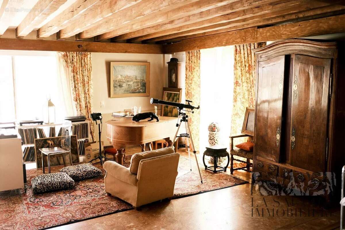 Maison à GRETZ-ARMAINVILLIERS