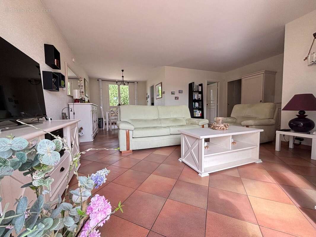Maison à SAINT-GERMAIN-LES-CORBEIL