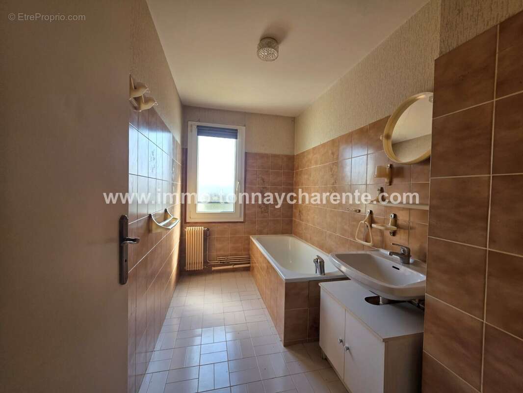 Maison 70 m² à Rochefort  - photo 6