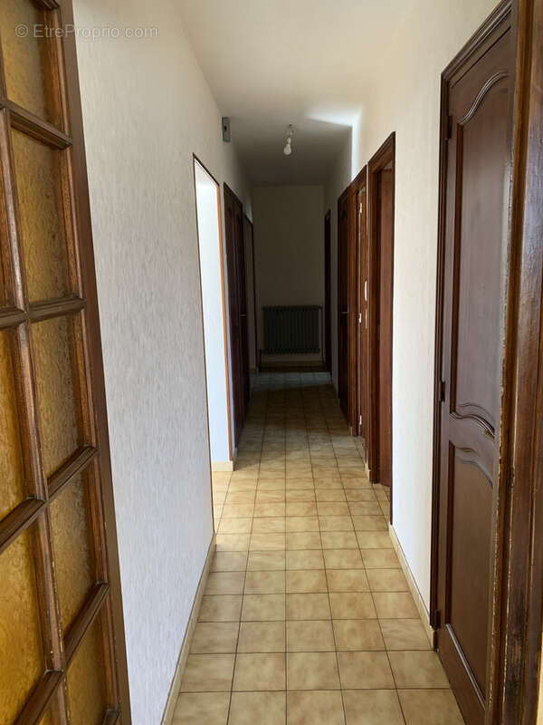 Maison à CHATELLERAULT