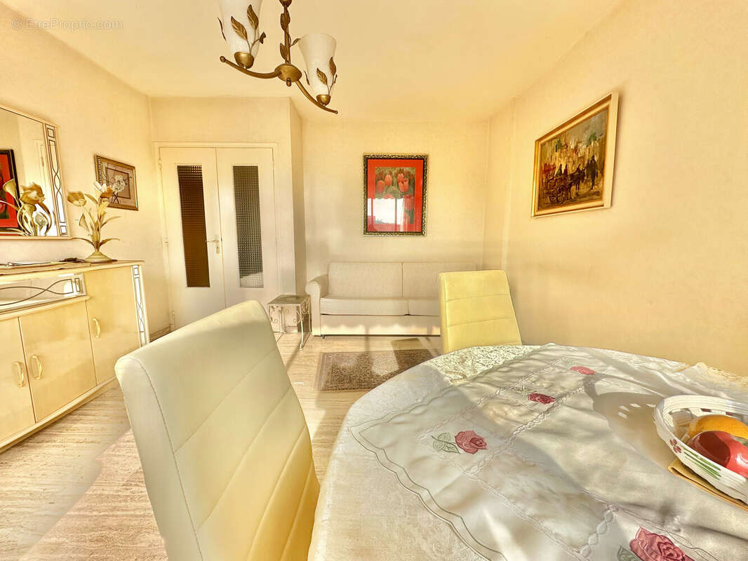 Appartement à MENTON