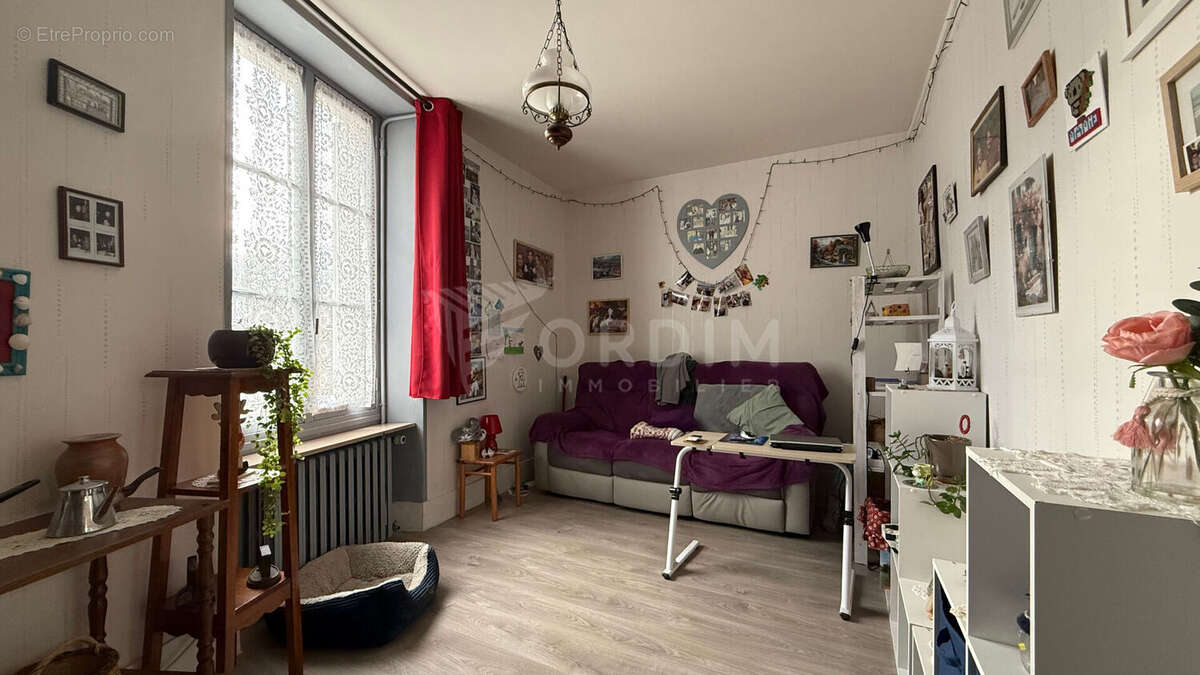 Maison à BONNY-SUR-LOIRE