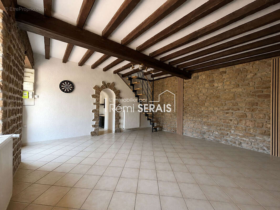 Maison à LONLAY-L'ABBAYE