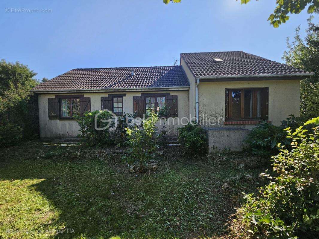 Maison à POILLY-LEZ-GIEN