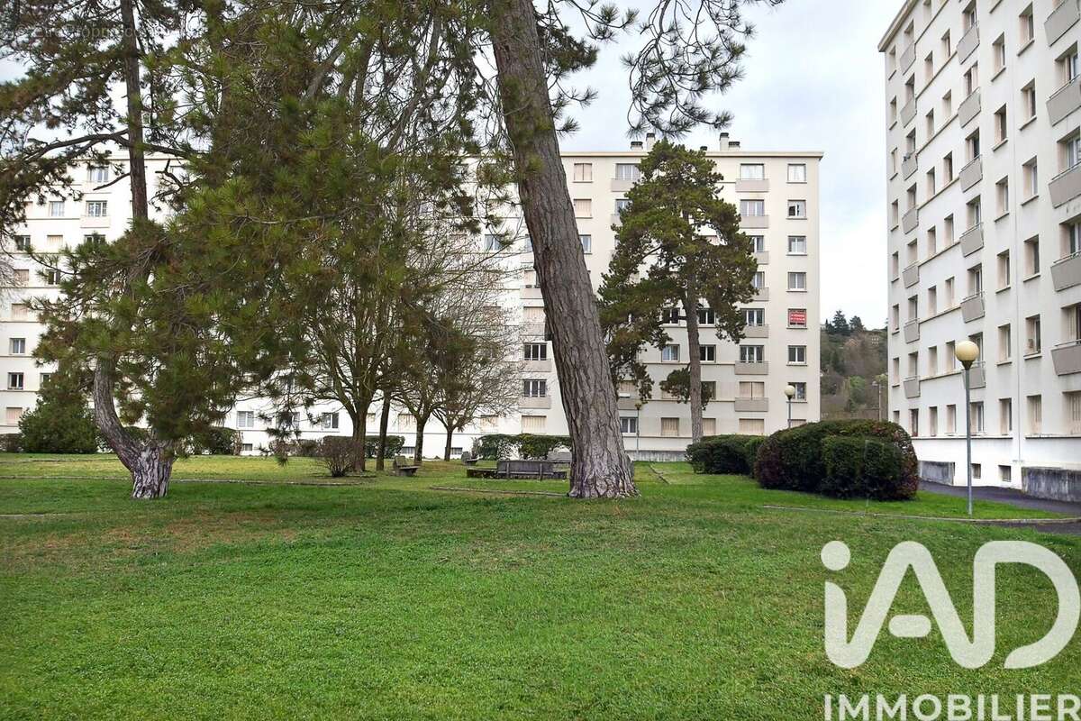 Photo 7 - Appartement à BOURGOIN-JALLIEU